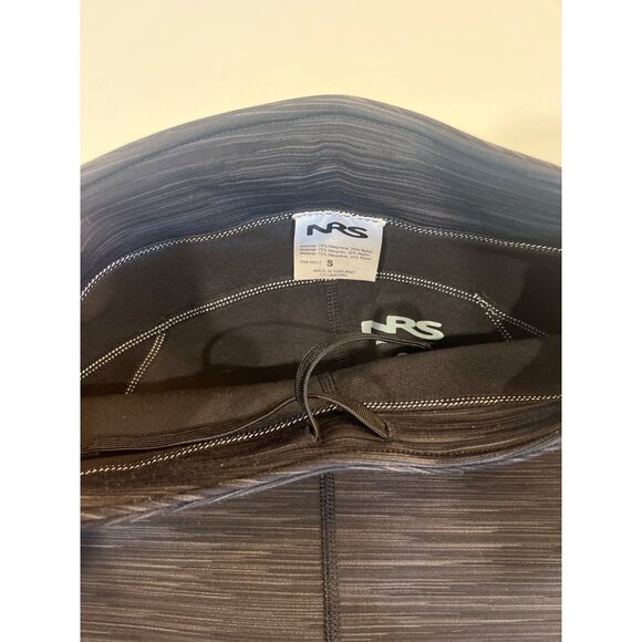 NRS Shorts Size M Black/Gray Striped Neoprene With Flatlock Stitch - Picture 7 of 7